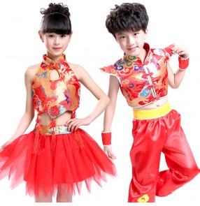 Red chinese folk style girls boys children kids baby stage performance cos play school play  kung fu uniforms clothes outfits costumes